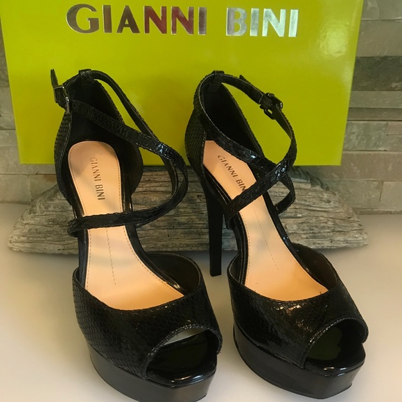 Gianni Bini Shoes - Gianni Bini Platform Heels